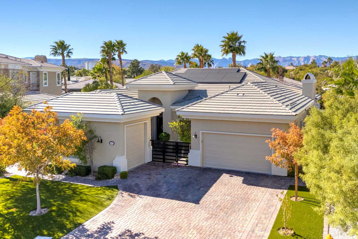 Beyond the Brochure: The Future is Now with Drone and 3D Technology in Las Vegas Real Estate
